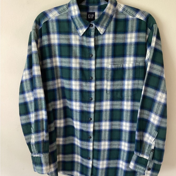 GAP Women’s Button Down Flannel Shirt Size Medium. - Picture 1 of 3
